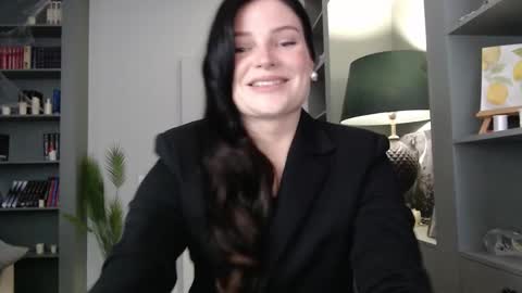 roxxiejet online show from 11-20-25, 09:09