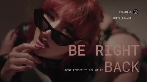 Snapshot of roxxxevelvet chatting on 02-14-25, 07:54 Roxx IG online show from 02-14-25, 07:54