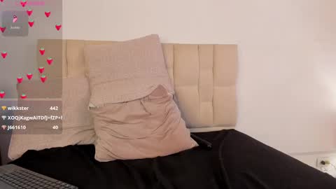 Roxxy online show from 02-27-25, 03:36