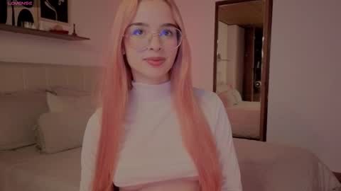 Roxxy online show from 01-09-26, 10:22