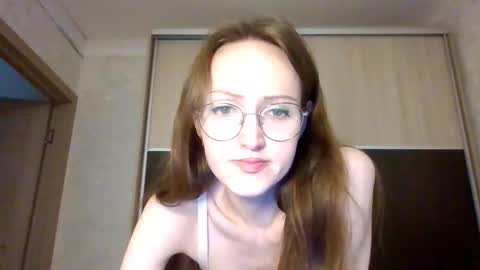 Roxxy Wharton online show from 10-18-25, 07:31