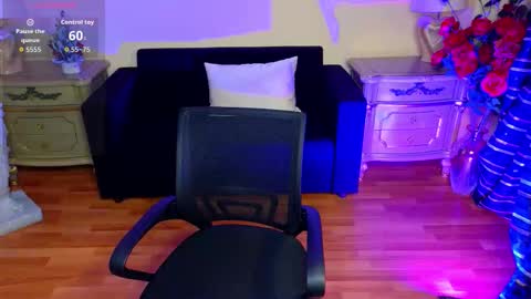 Roxy online show from 12-22-25, 04:31