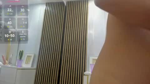 Snapshot of roxy_flame_ chatting on 07-28-26, 11:39 Roxy online show from 07-28-26, 11:39