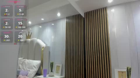 Snapshot of roxy_flame_ chatting on 07-30-26, 10:03 Roxy online show from 07-30-26, 10:03