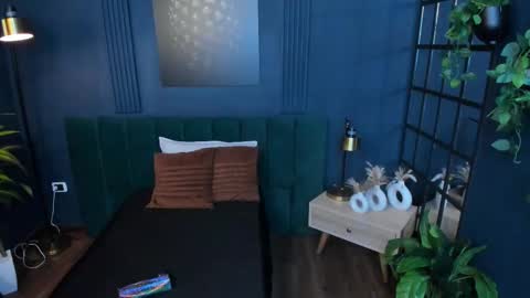 Roxy hell online show from 01-06-26, 12:31