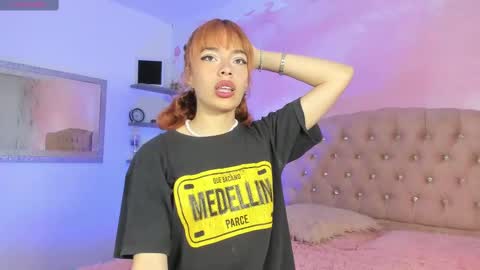 roxy_jones_ online show from 02-09-25, 01:56