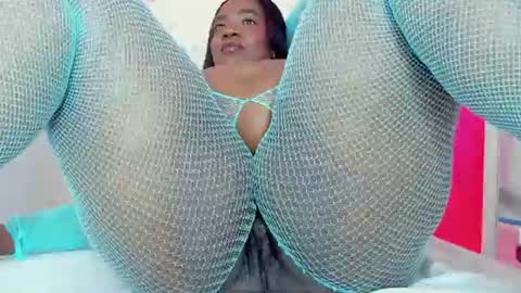 roxy_sexy69 online show from 07-01-26, 09:14