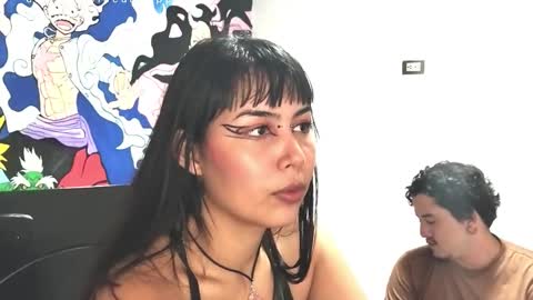 RoxyAron online show from 11-19-25, 08:20