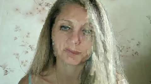 roxyfox18x01 online show from 09-28-25, 09:25