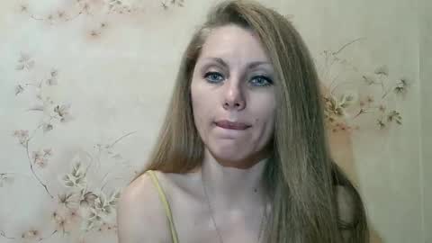 roxyfox18x01 online show from 01-31-26, 09:02