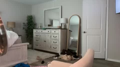 Roxy Rain online show from 01-17-26, 06:22