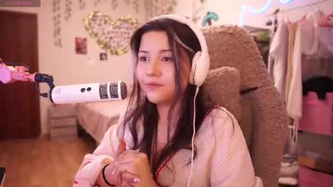 roxysuh online show from 07-10-26, 08:29