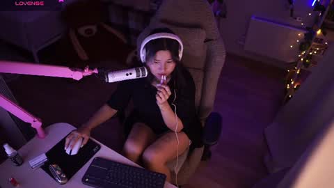 roxysuh online show from 07-31-26, 09:30