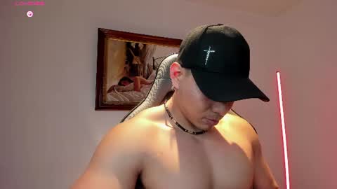 Snapshot of roy__constance chatting on 07-19-26, 04:38 Roy Constance online show from 07-19-26, 04:38