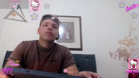 royal_xx online show from 03-18-26, 08:34