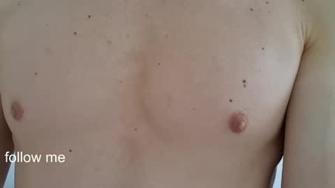 Roy online show from 04-22-26, 01:52