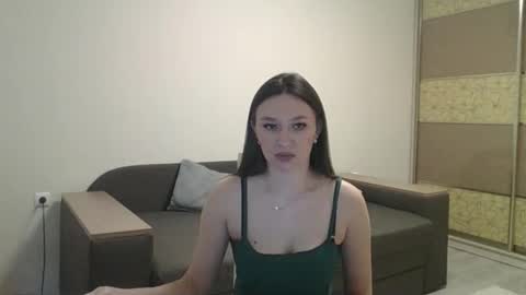 Roza05x online show from 04-17-26, 09:45