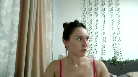 Snapshot of roza05x chatting on 07-01-26, 01:45 Roza05x online show from 07-01-26, 01:45