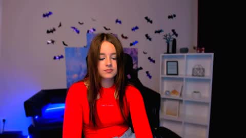 Snapshot of rozmary_ket chatting on 12-03-24, 03:33 Im Rozmary nice to meet you 3 online show from 12-03-24, 03:33