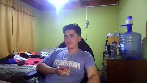 Snapshot of rpaulo25 chatting on 11-25-25, 05:07 rpaulo25 online show from 11-25-25, 05:07