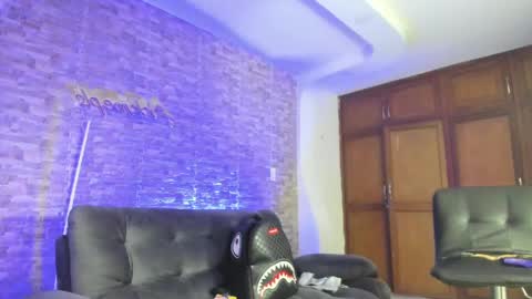 POOL online show from 04-24-26, 06:43