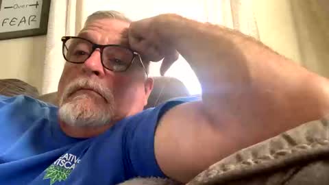 Snapshot of rs006 chatting on 10-06-25, 03:53 rs006 online show from 10-06-25, 03:53