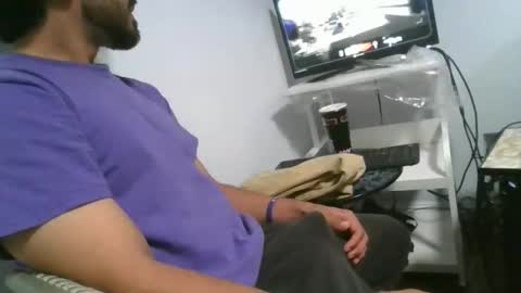 Snapshot of rshjayy chatting on 09-17-25, 04:36 rshjayy online show from 09-17-25, 04:36