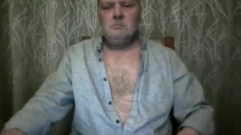 Snapshot of rsl1963 chatting on 02-19-26, 05:25 rsl1963 online show from 02-19-26, 05:25