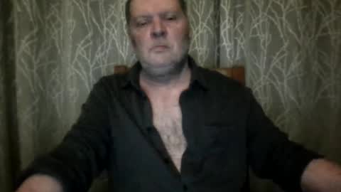 Snapshot of rsl1963 chatting on 03-10-26, 08:41 rsl1963 online show from 03-10-26, 08:41