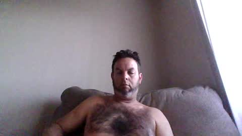 Snapshot of rubbingoneout714 chatting on 02-16-25, 01:05 rubbingoneout714 online show from 02-16-25, 01:05