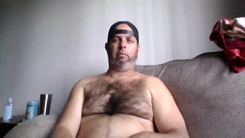 Snapshot of rubbingoneout714 chatting on 02-23-25, 09:37 rubbingoneout714 online show from 02-23-25, 09:37