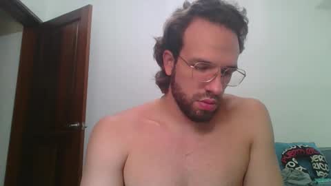 Snapshot of rubio121 chatting on 12-19-25, 03:19 rubio121 online show from 12-19-25, 03:19