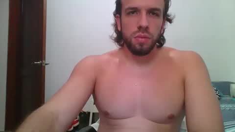 Snapshot of rubio121 chatting on 02-25-26, 03:43 rubio121 online show from 02-25-26, 03:43