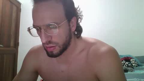 Snapshot of rubio121 chatting on 02-26-26, 10:42 rubio121 online show from 02-26-26, 10:42