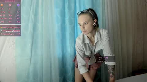 Snapshot of ruby_666 chatting on 11-01-25, 05:42 j online show from 11-01-25, 05:42