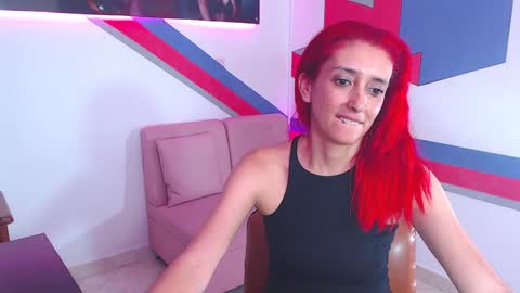 ruby_your_milf online show from 02-05-25, 08:21