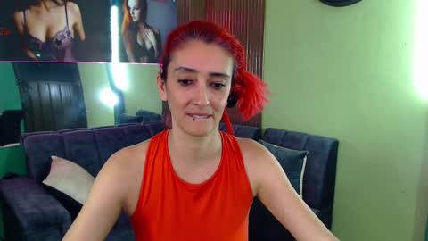 ruby_your_milf online show from 03-12-25, 03:02
