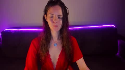 Snapshot of rubyattwood chatting on 05-29-26, 10:19 rubyattwood online show from 05-29-26, 10:19