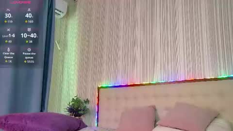 Snapshot of rubyvalen chatting on 06-24-26, 01:15 Ruby online show from 06-24-26, 01:15