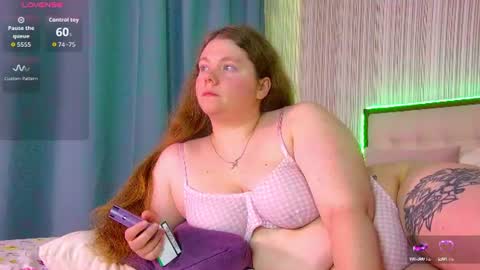 Snapshot of rubyvalen chatting on 07-21-26, 01:19 Ruby online show from 07-21-26, 01:19