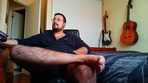 Snapshot of ruck_31 chatting on 11-19-25, 12:38 Ruck online show from 11-19-25, 12:38