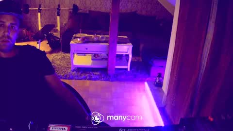 rudeboyyy91 online show from 12-08-24, 06:22