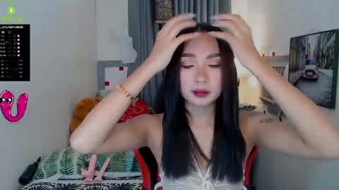 Snapshot of ruesalvartore chatting on 02-23-25, 07:11 its me Sabel online show from 02-23-25, 07:11