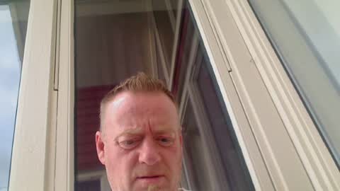 Snapshot of runepetter chatting on 06-14-26, 06:54 bignorwegian online show from 06-14-26, 06:54