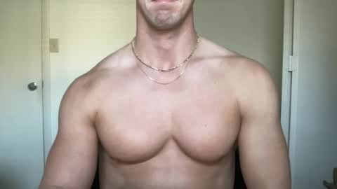 Snapshot of runfasterxo chatting on 12-16-25, 03:28 runfasterxo online show from 12-16-25, 03:28