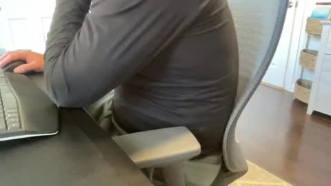 rungriff2323 online show from 11-05-25, 04:18