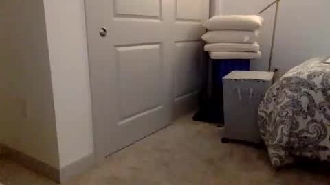 Runner620 online show from 11-21-25, 01:54