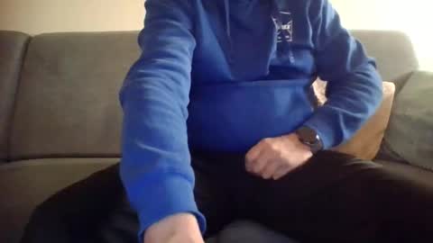 runner_1978 online show from 11-16-25, 09:09