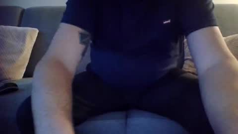 runner_1978 online show from 11-19-25, 07:19