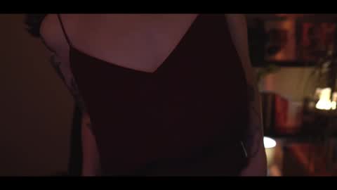 Elena online show from 03-08-25, 01:28